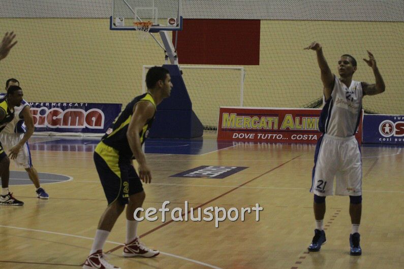 121014 basket 196_tn.jpg